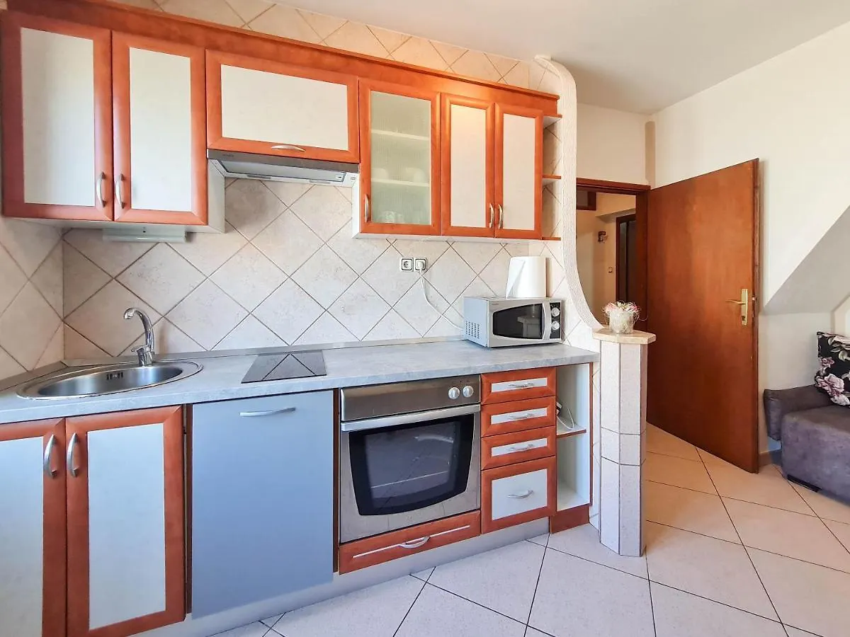 Apartments Katica Selce Croatia