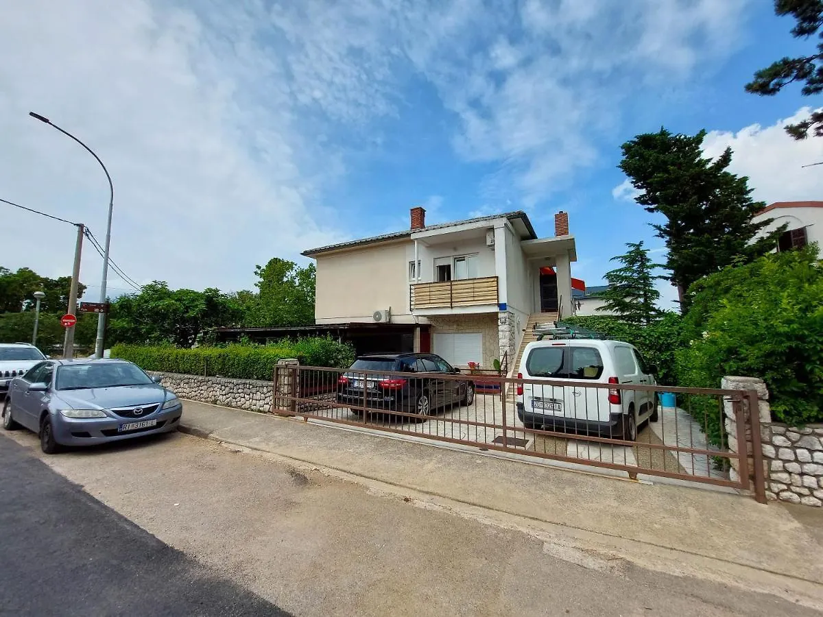 Apartments Katica Selce
