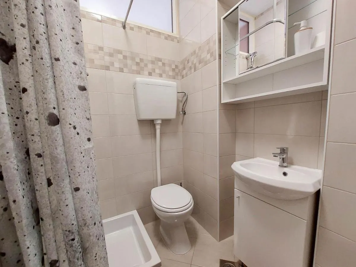 Apartments Katica Selce