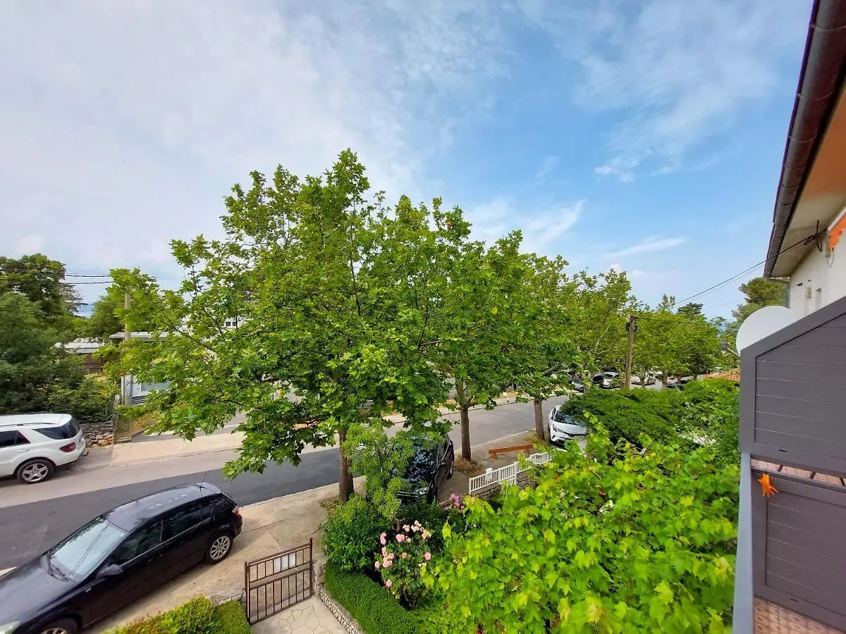 Apartments Katica Selce